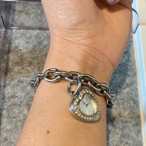 Guess Ladies Hart Watch/bracelets